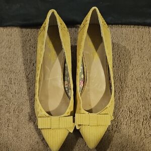 Seychelles Cordaroy Kitten Heels